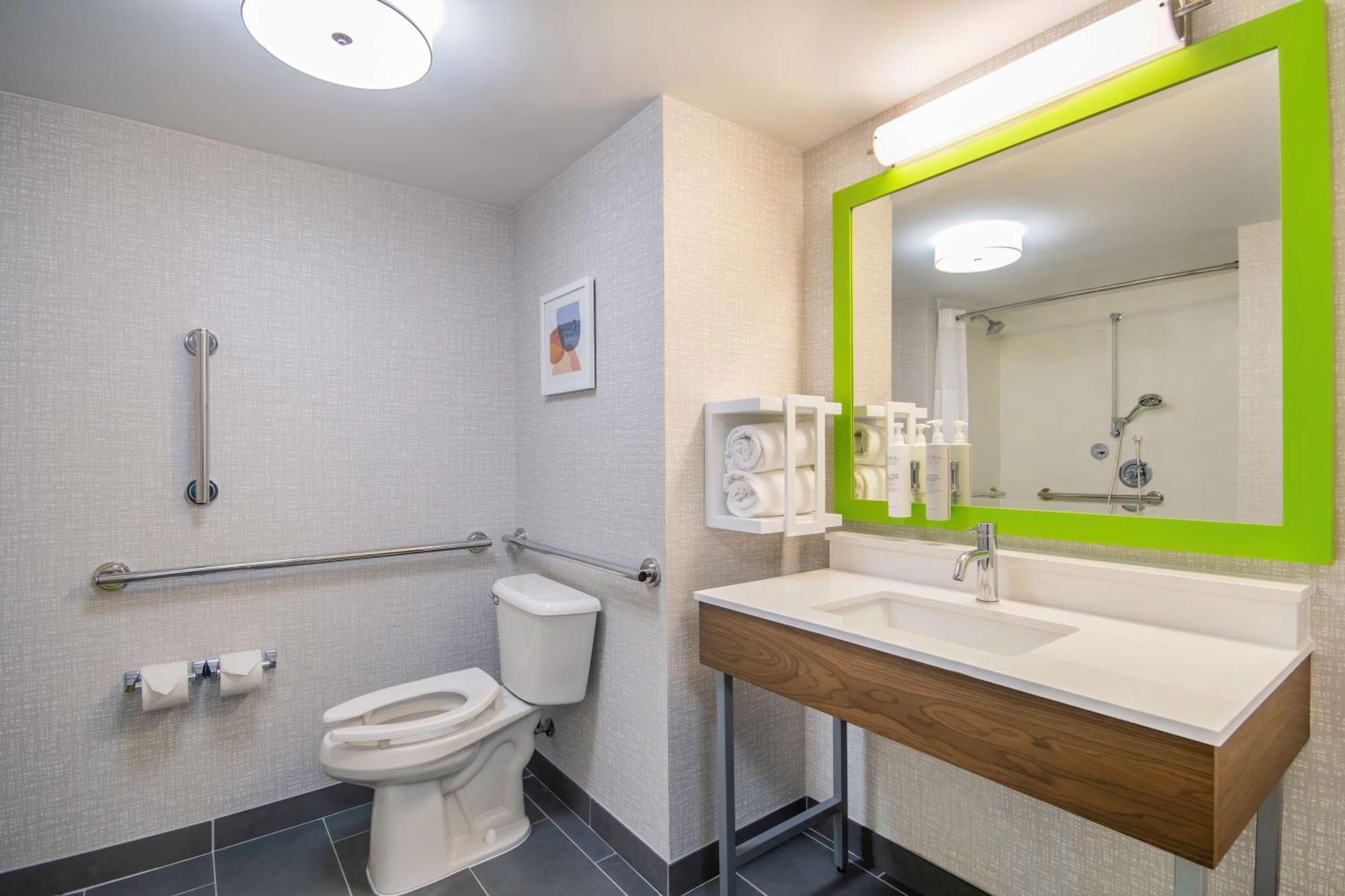Hampton Inn East Aurora Bagian luar foto