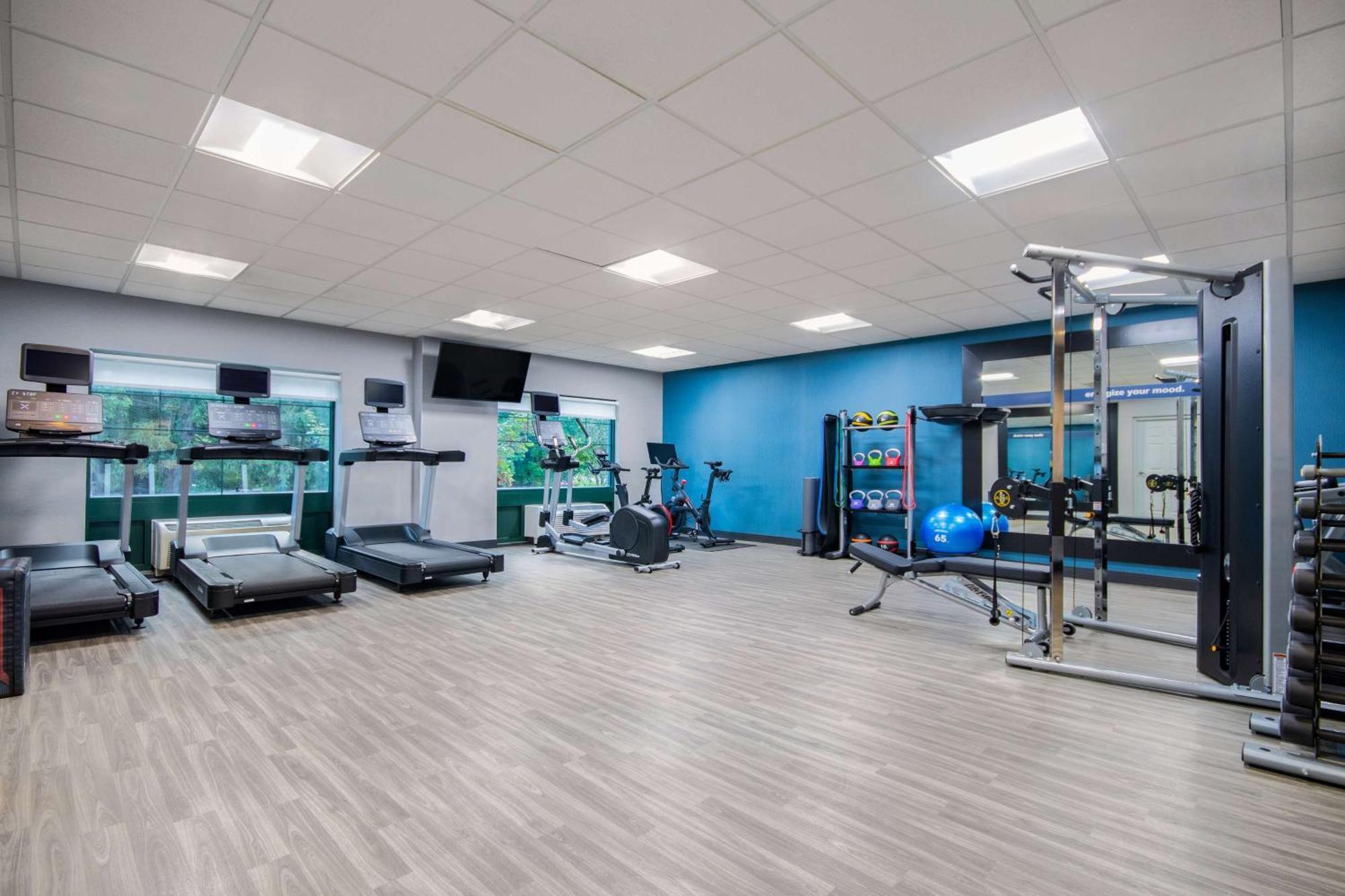 Hampton Inn East Aurora Bagian luar foto