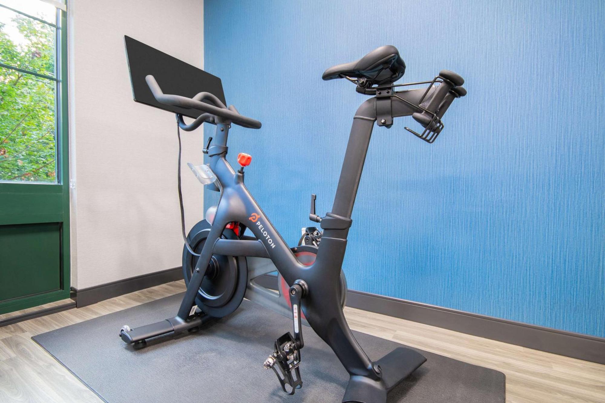 Hampton Inn East Aurora Bagian luar foto