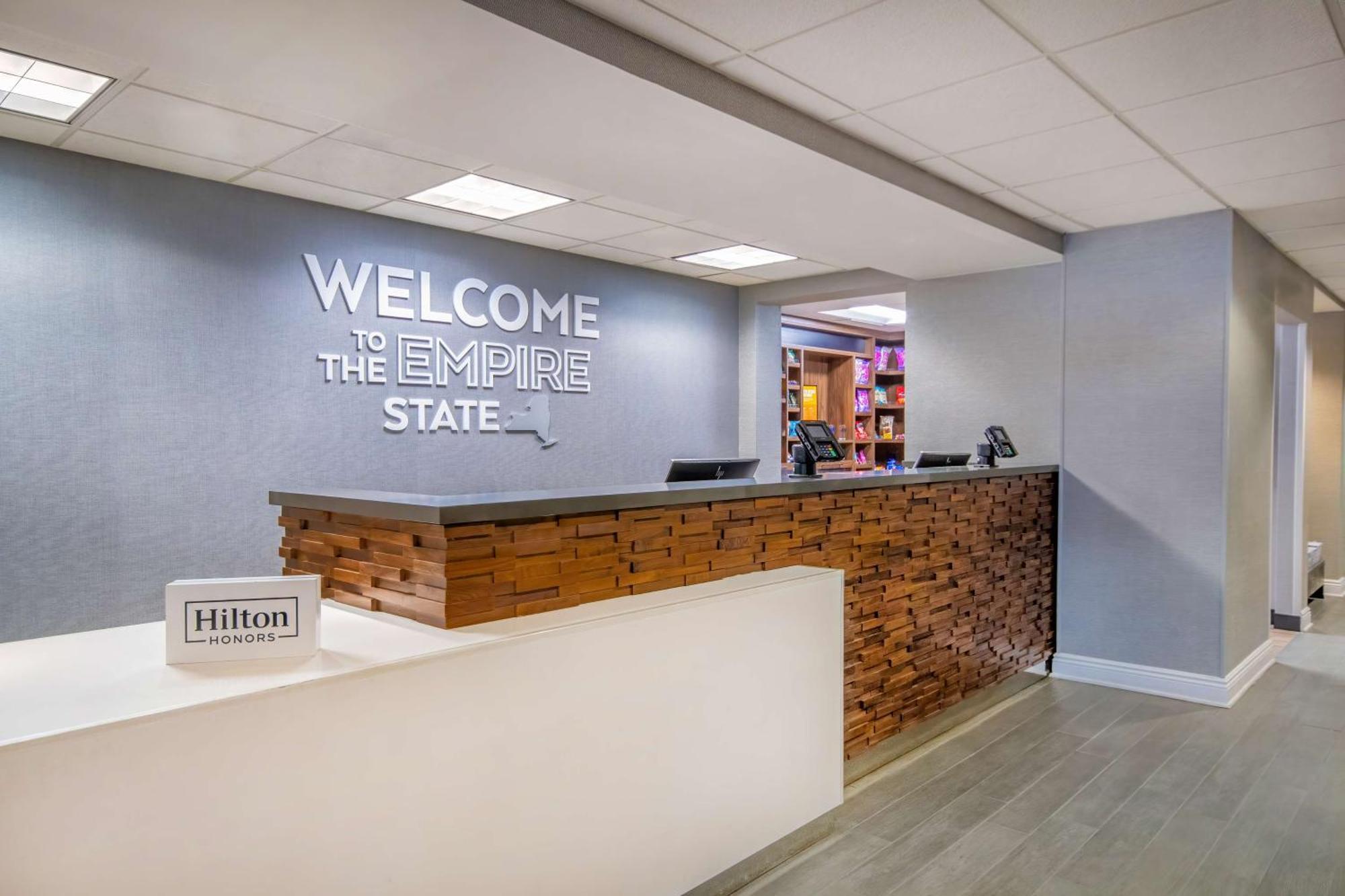 Hampton Inn East Aurora Bagian luar foto