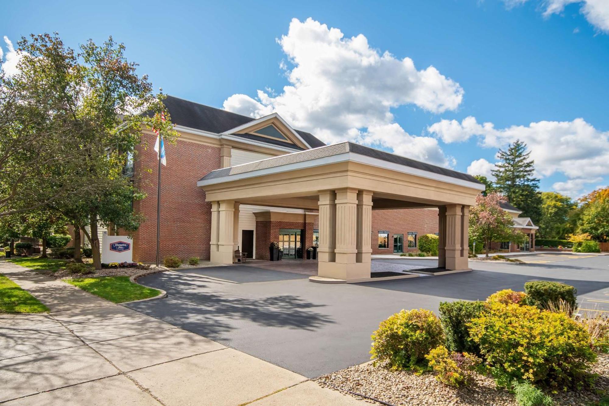 Hampton Inn East Aurora Bagian luar foto